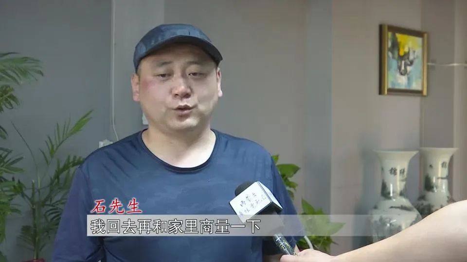 DƬ